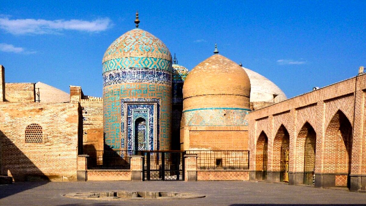 اردبیل به عنوان پایتخت گردشگری کشورهای عضو اکو انتخاب شد