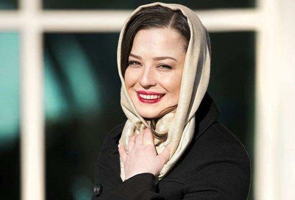 ملیکا و مهراوه شریفی نیا کجا هستند؟