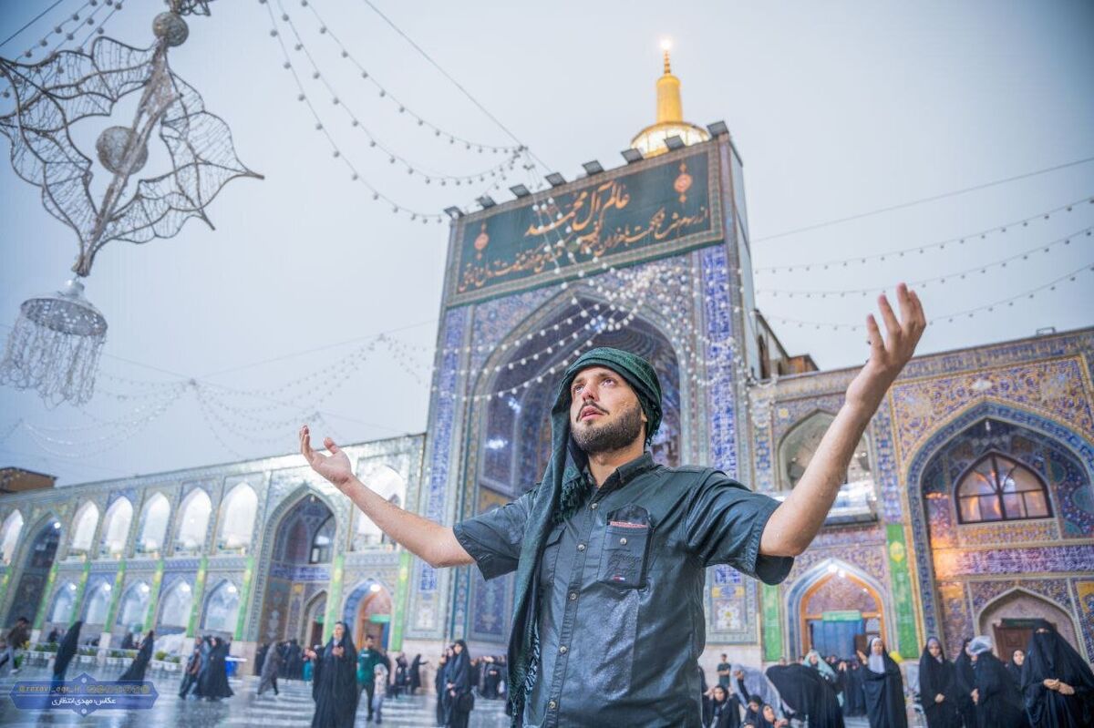 ببینید بارش باران و تگرگ در حرم رضوی