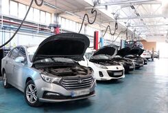 خبر فوری برای خریداران خودرو| این 3 خودروی لاکچری را بدون قرعه کشی بخرید