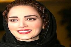 عکس یواشکی لو رفته از بهنوش طباطبایی در کافه