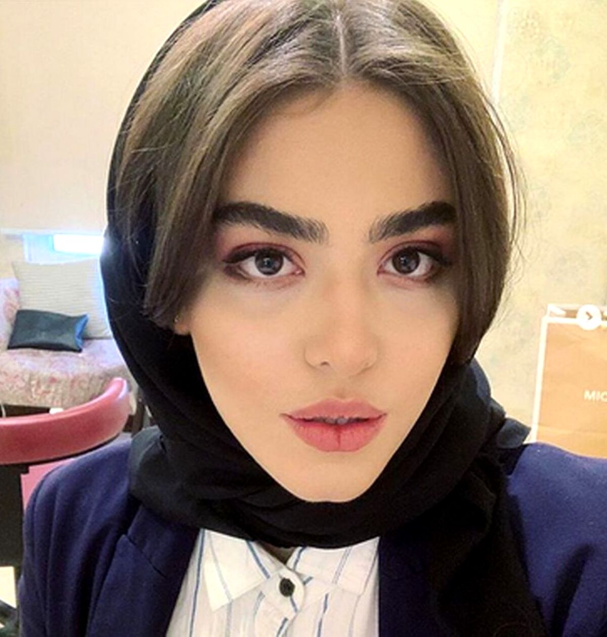 زندگی پرحاشیه ریحانه پارسا