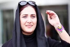 تصویر دیدنی باران کوثری با آقای بازیگر پشت ماشین