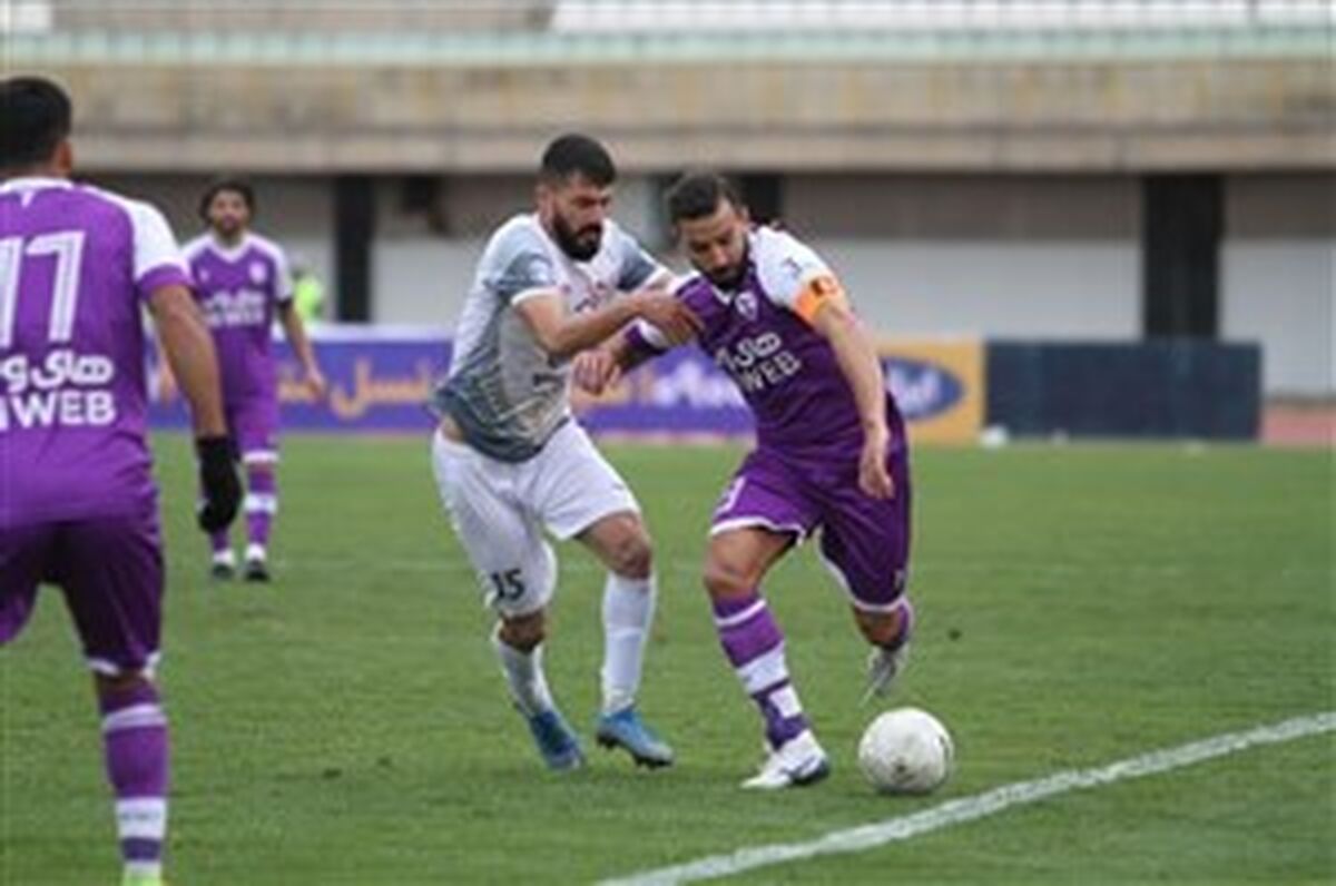 هوادار یک تراکتور 0؛ هوادار بدون دست هم می‌برد!