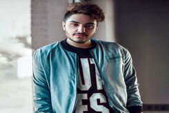 دانلود آهنگ آرون افشار پدر