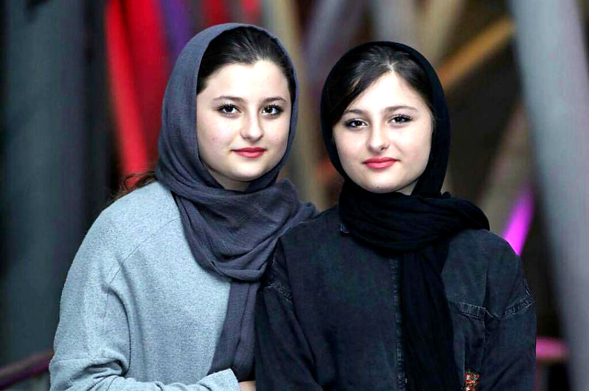 عکس لورفته از سارا و نیکا در خارج از کشور