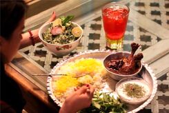 کافه گودو ؛ نوستالژی دل انگیز