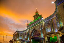این موکب در کربلا به زائران، پیتزا ایتالیایی داد+فیلم