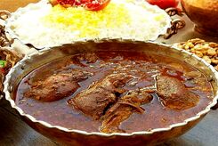فوت و فن خورش فسنجان