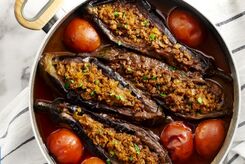 بادمجان شکم‌پر را با این روش خوشمزه درست کنید