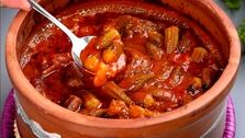 خورش بامیه ترکیه‌ای، غذای بدون گوشت و لذیذ + مواد لازم