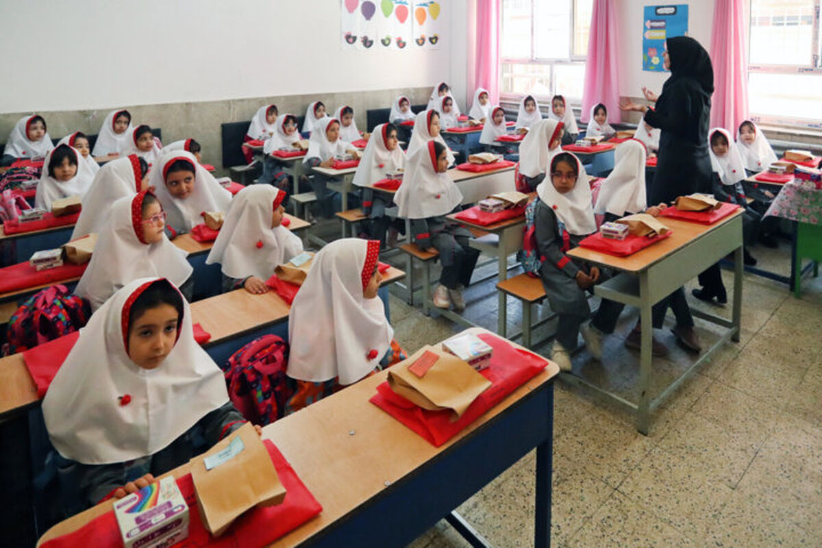 افزایش حقوق ۳ تا ۷ میلیون تومانی معلمان با رتبه بندی