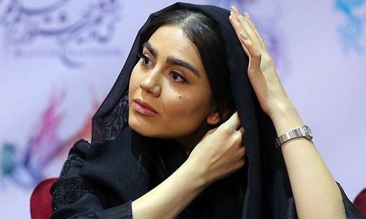 دلیل کم کاری وبیکاری آزاده زارعی 