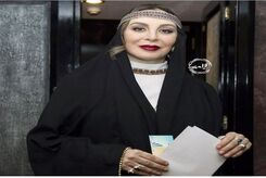 عکس مرموز افسانه بایگان در قبرستان | این قبر چه کسی هست که افسانه بایگان برایش گریه می کند؟