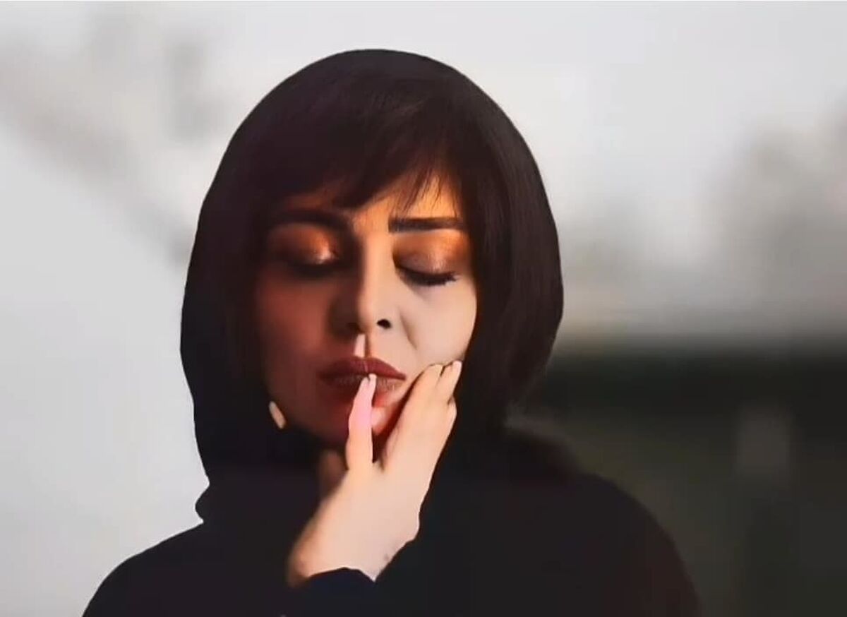 عکس جنجالی از مادر ساره بیات