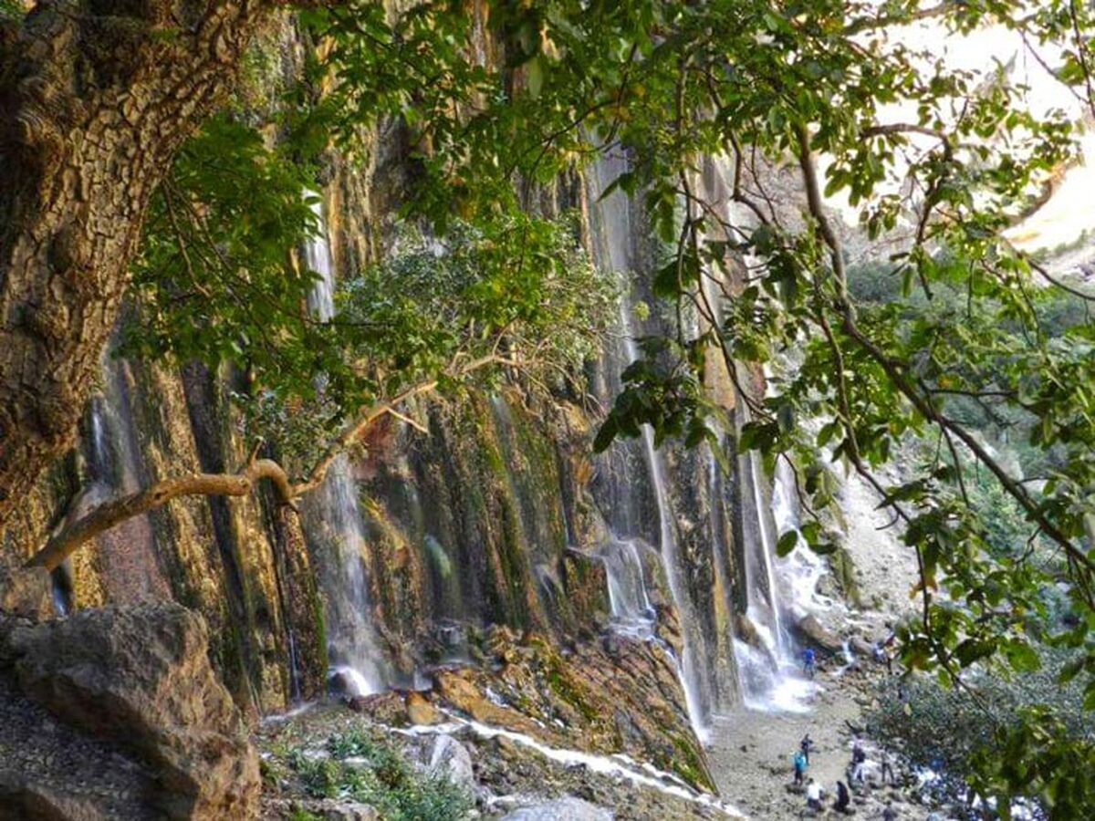 آبشار مارگون شیراز؛ بزرگ‌ترین آبشار چشمه‌ای جهان