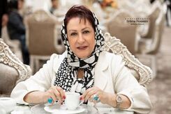 کاشان گردی جذاب مریم امیرجلالی و عکس زیبایی که در باغ فین ثبت شد+عکس