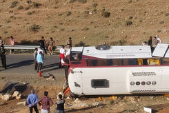 علل دو حادثه اتوبوس خبرنگاران و سربازان فاش شد +جزئیات کامل