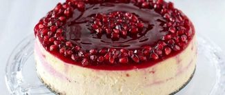 طرز تهیه کیک یخچالی با ژله انار مخصوص شب یلدا + مواد لازم