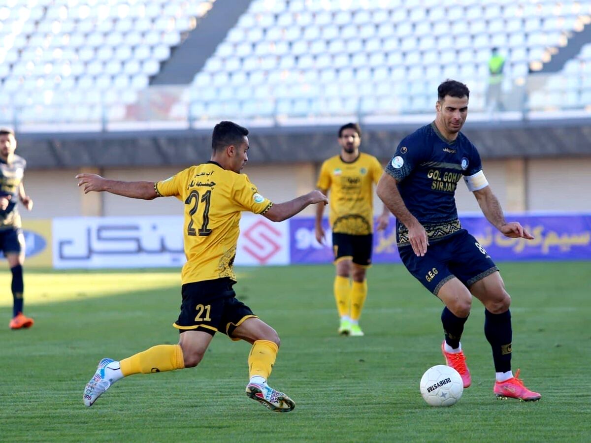 پورعلی: بخاطر گل به پرسپولیس بحث نمی‌کنیم