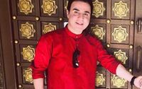کار جنجالی داریوش فرضیایی: دوباره فیلم هندی خواندنش را منتشر کرد+فیلم