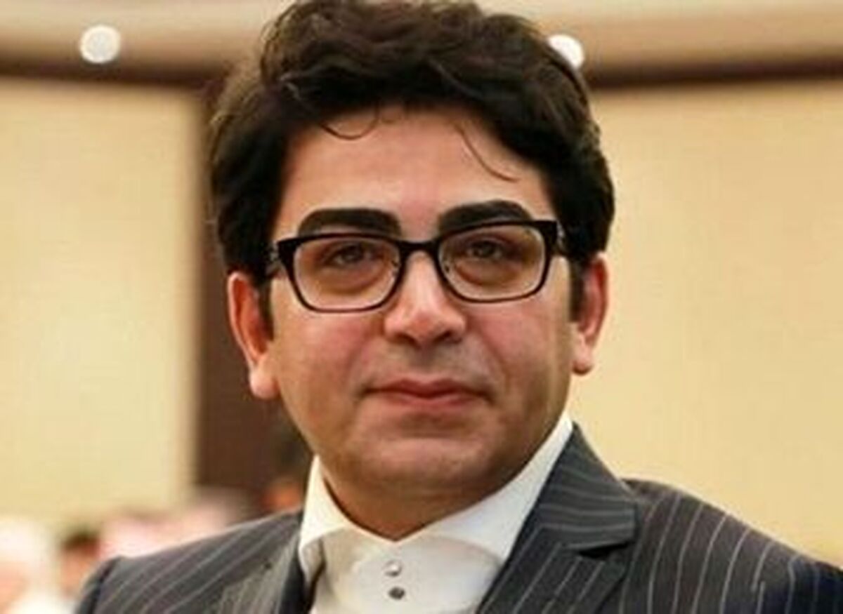 فرزاد حسنی عزادار شد