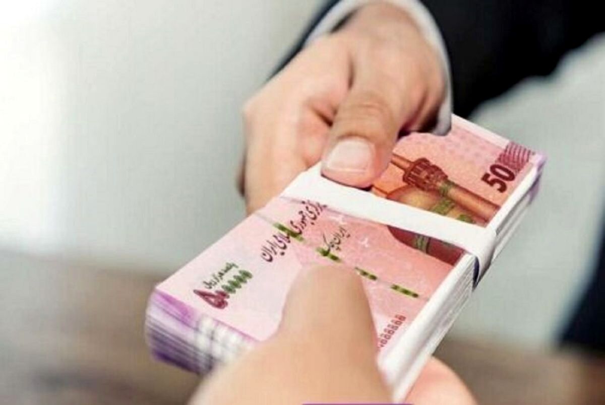 میزان عیدی پایان سال کارکنان دولت مشخص شد/ جزییات