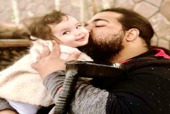 دانلود آهنگ جدید رضا صادقی دلخوشی ساده