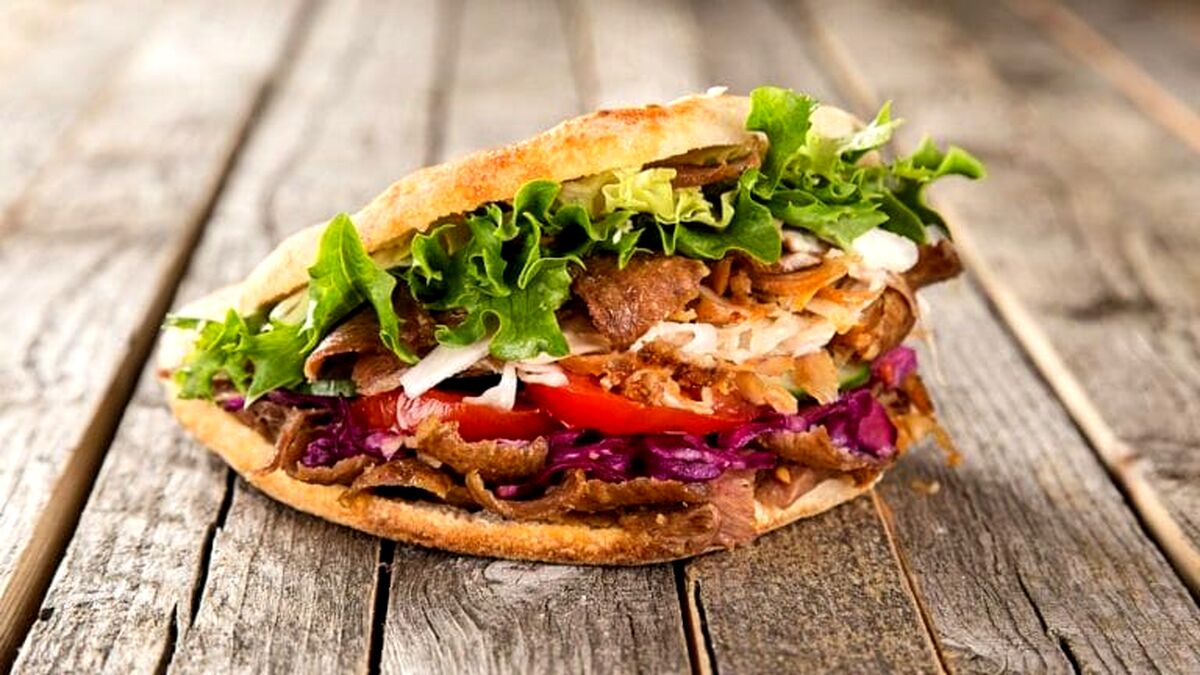 طرز تهیه کباب ترکی دونر خوشمزه در خانه + مواد لازم