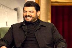چگونه سام درخشانی در یک نگاه عاشق شد | ماجرای عاشقی سام درخشانی را از زبان خودش بشنوید